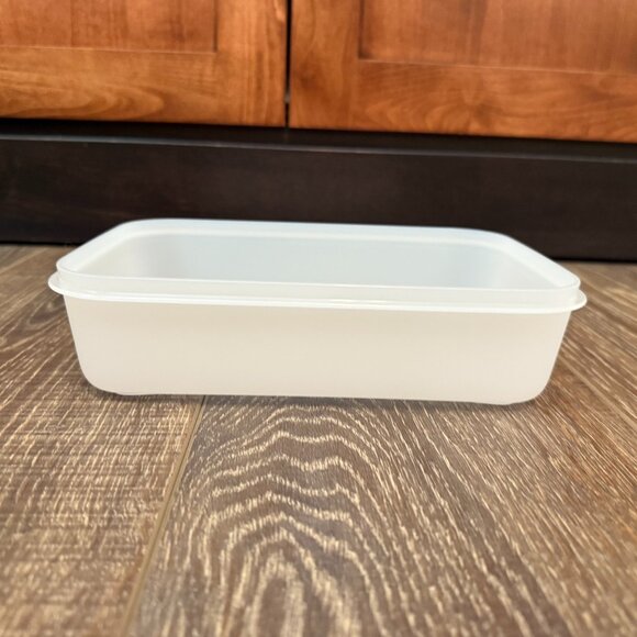 Tupperware Freezer Mates Plus Shallow Medium Container - Picture 7 of 16